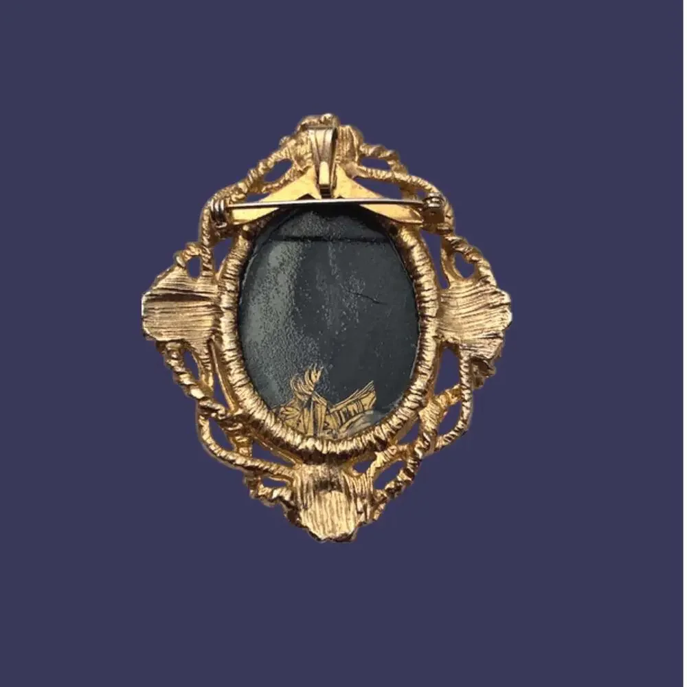 Vintage Black Glass Intaglio Gold Tone Brooch Convertible Pendant